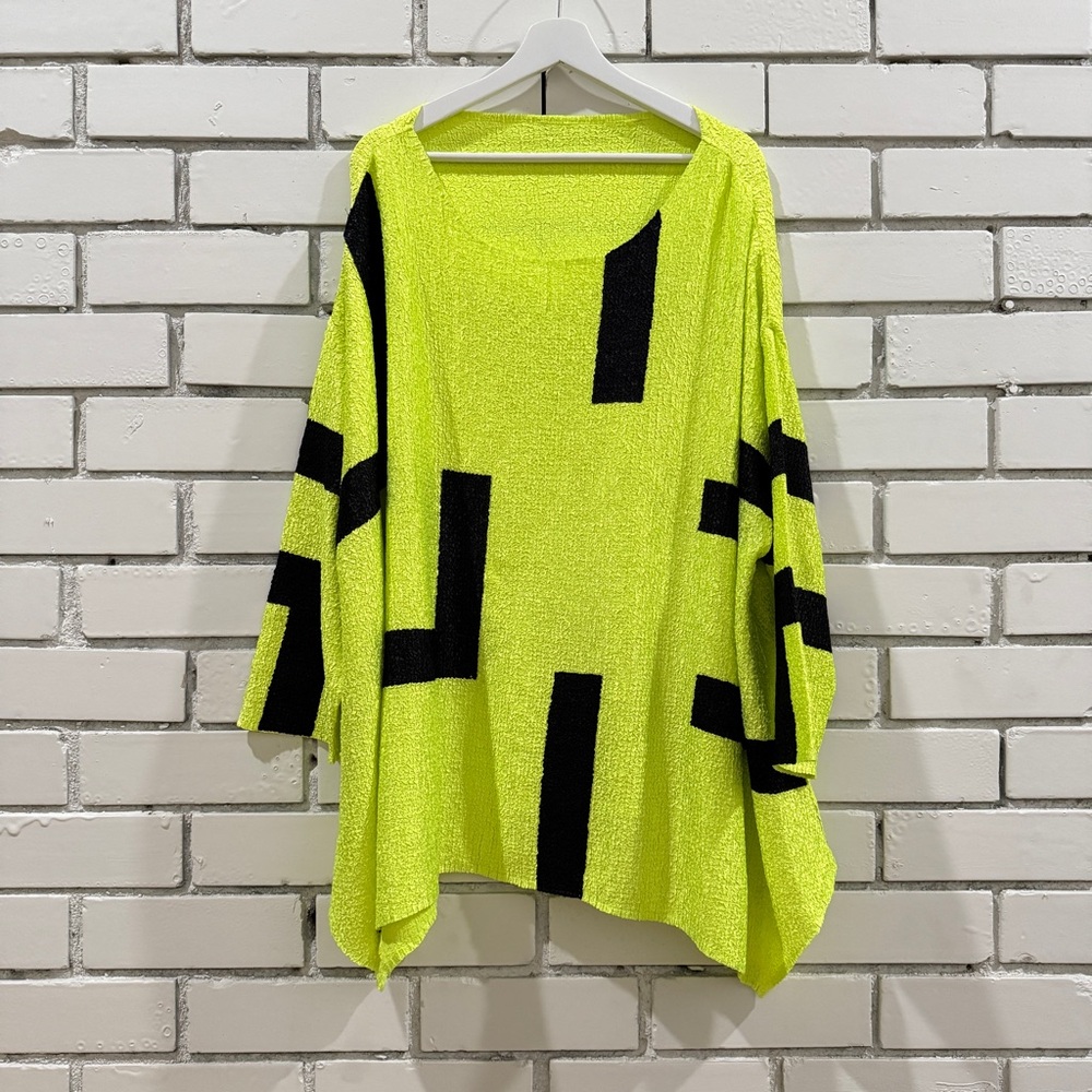 Berek Lime Crinkle Blouse